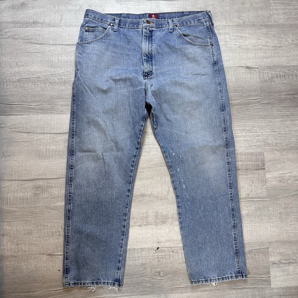 Wrangler Cowboy Cut Relaxed Fit Blue Jeans Men's 40x32 Distressed 31MWZRS